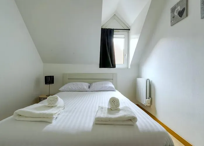 L'elias : De Standing Pour 6 Apartamento